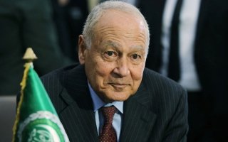 أبو الغيط يدعو إيران لتصحيح الوضع مع الدول العربية