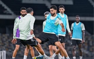 إلغاء وديتي «الأبيض» أمام أرمينيا وجزر فارو خلال معسكر أبوظبي