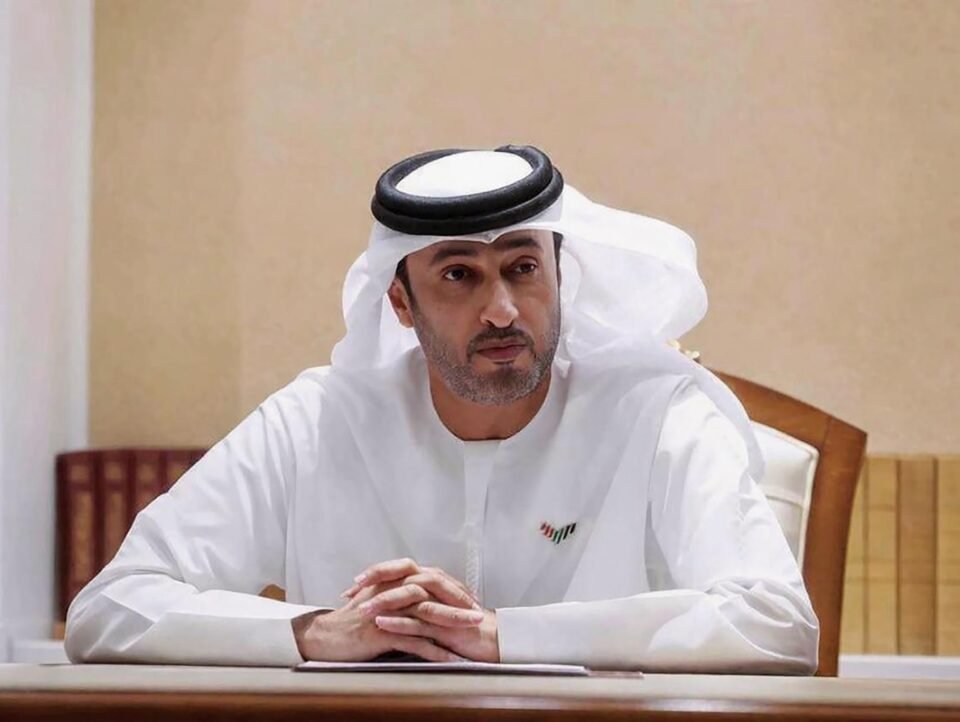 النائب العام للدولة يأمر بالقبض على (25) متهما من جنسيات مختلفة وإحالتهم لمحاكمة عاجلة لنشر محتوى مضلل يضر بتدابير الدفاع ويمجد لأعمال العدوان العسكري على الدولة