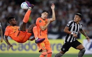 برشلونة أمام نيوكاسل.. سيء في الأداء ومحظوظ بالنتيجة!