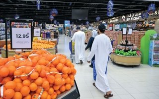 «تعاونية الاتحاد» تُثبّت أسعار 160 سلعة.. 90% منها غذائية