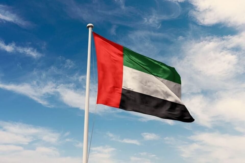 دولة الإمارات ترحب باعتماد مجلس الأمن قرارا يدين بأشد العبارات الهجمات الإيرانية