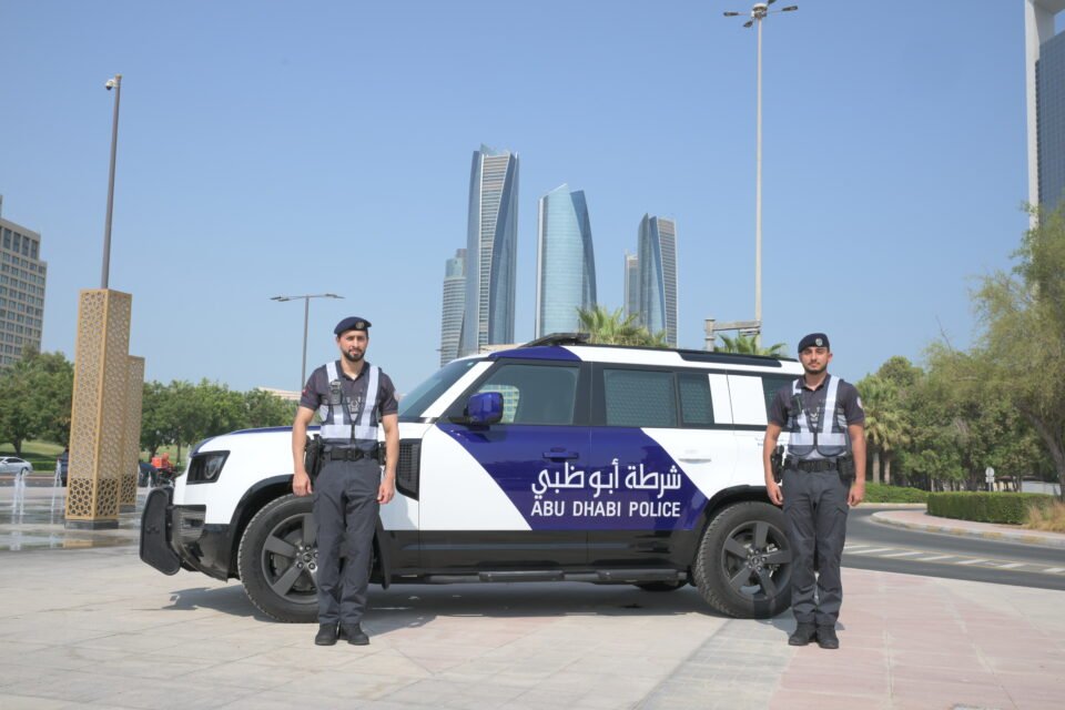 شرطة أبوظبي تعزز الأمن والسلامة بخطة مرورية شاملة استعداداً لعيد الفطر