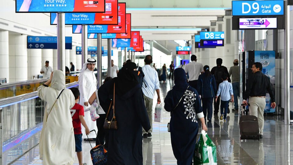 مطارات دبي تستعيد نشاطها بتشغيل 1140 رحلة جوية خلال 48 ساعة