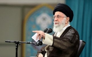 مقتل ابنة علي خامنئي وصهره وحفيدته وزوجة ابنه