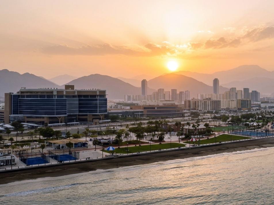 "ياس كلينك" تتولى مهام إدارة وتشغيل مستشفى الشيخ خليفة في الفجيرة