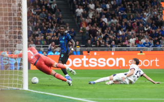 إنتر ميلان يعبر كالياري ويلامس لقب الدوري الإيطالي