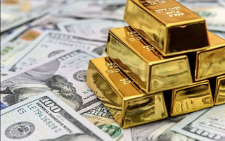 الذهب يتعافى من أدنى مستوى له في شهر وسط تراجع الدولار