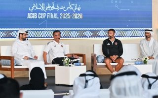 الوحدة لا ينقصه شيء للتتويج بكأس المحترفين.. وتاديتش مدرب داخل الملعب