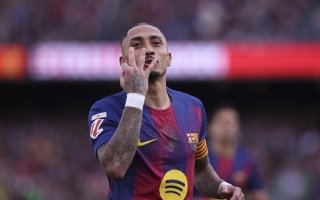 برشلونة يحدد سعر نجمه رافينيا