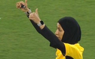طاقم تحكيم نسائي بقيادة روضة المنصوري يدير نهائي كأس الاتحاد