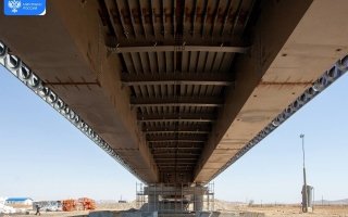 كوريا الشمالية وروسيا تحتفيان باكتمال ربط جسر بري عابر للحدود والافتتاح منتصف يونيو