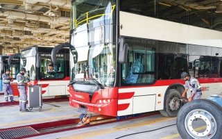 مليونا كيلومتر قطعتها كل حافلة نقل عام في دبي خلال 18 عاماً