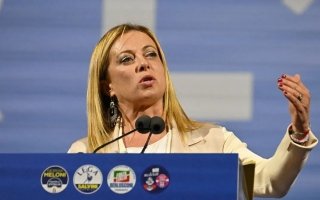 ميلوني تعتبر انتقادات ترامب للبابا “غير مقبولة”