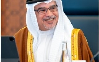 ولي عهد البحرين يوجه بدفع رواتب شهر أبريل للمواطنين العاملين بالقطاع الخاص