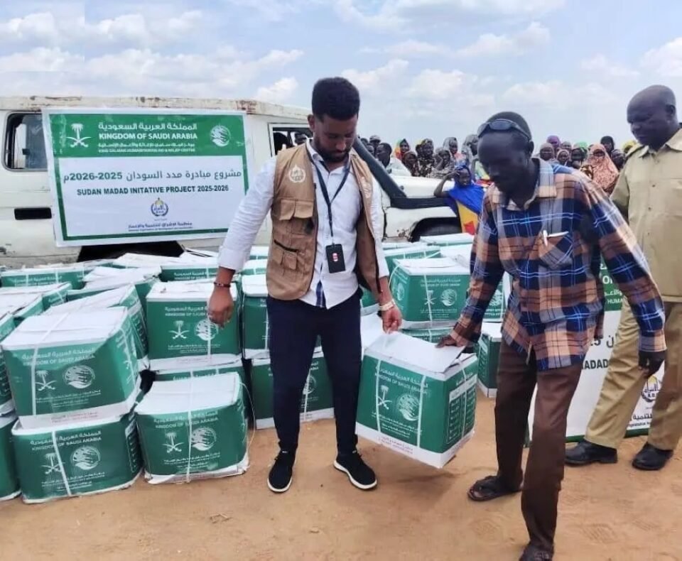 1.700 سلة غذائية.. المملكة تواصل توزيع المساعدات في السودان