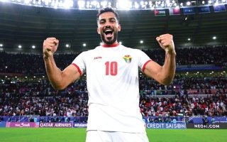 4 نجوم من ذهب يحملون آمال «عرب آسيا» في كأس العالم