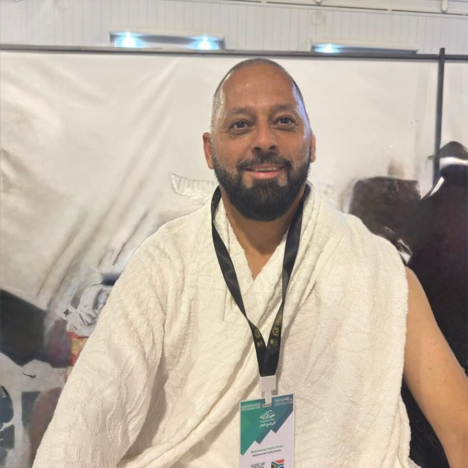 "الجميع يبتسم لك".. حاج من جنوب أفريقيا يروي مشاهد الطمأنينة في رحلة الحج