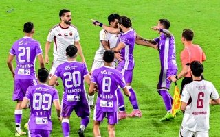 إيقاف لاعبي العين والوحدة كاكو ومنصور بعد أحداث نهائي كأس «المحترفين»