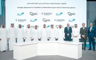 اتفاقية لإنشاء بوابة تصدير بديلة على الساحل الشرقي للإمارات
