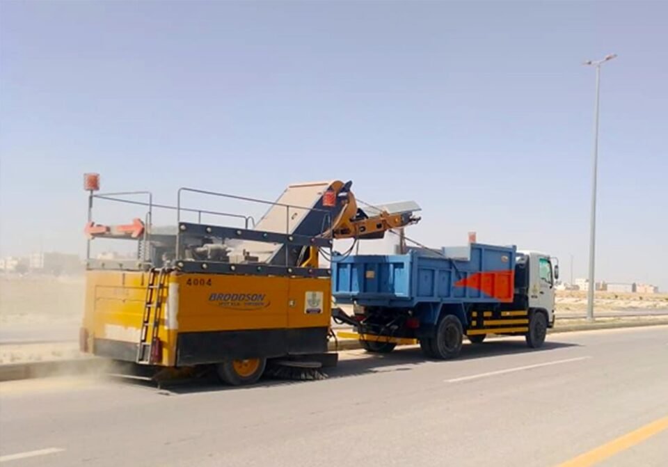 النعيرية.. حملات ميدانية مكثفة لرفع كفاءة الطرق والحدائق والمرافق العامة