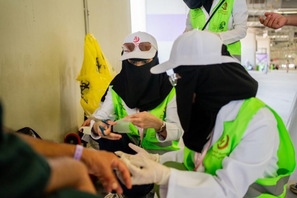 انطلاق البرنامج الصحي التطوعي للحج بمشاركة 30 جامعة محلية ودولية