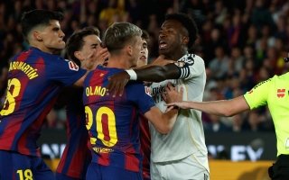 برشلونة يوجه ضربتين لريال مدريد.. ويحسم “الليغا” و”الكلاسيكو”