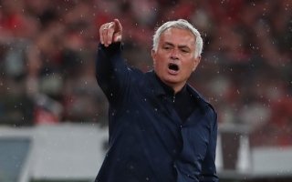 ريال مدريد يفعل الشرط الجزائي في عقد مورينيو مع بنفيكا