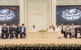 سلطان القاسمي يشهد حفل تخريج مُجازي مجمع القرآن الكريم بالشارقة