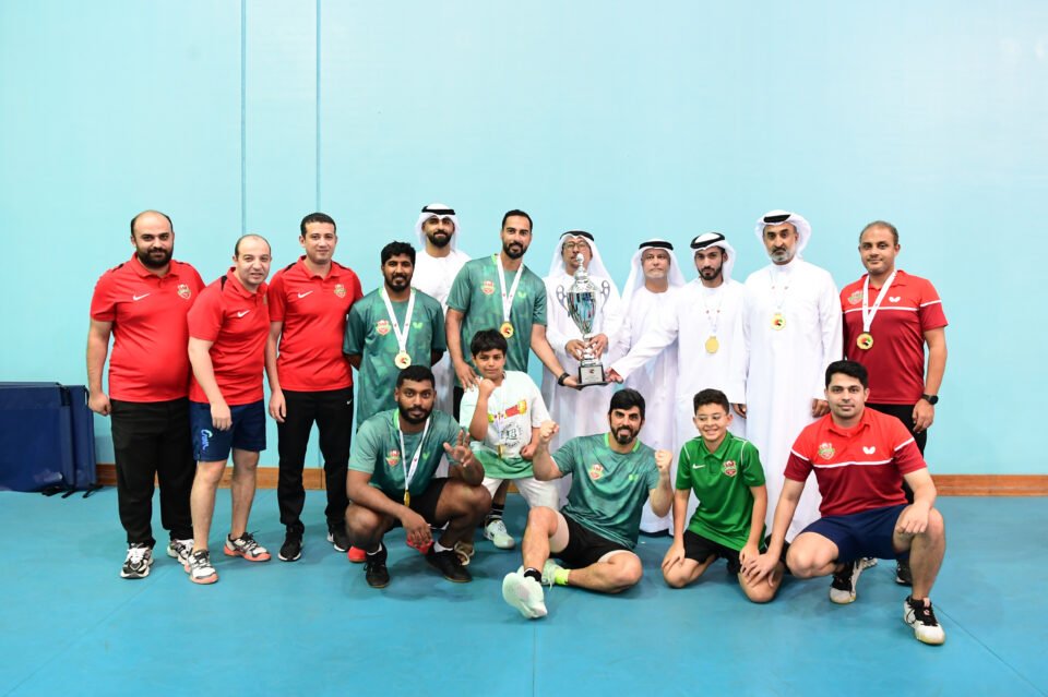 شباب الأهلي يتوج بطلاً لكأس الإمارات لكرة الطاولة للرجال