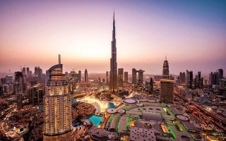 طقس الإمارات غداً.. صحو مع درجات حرارة تصل إلى 42 درجة