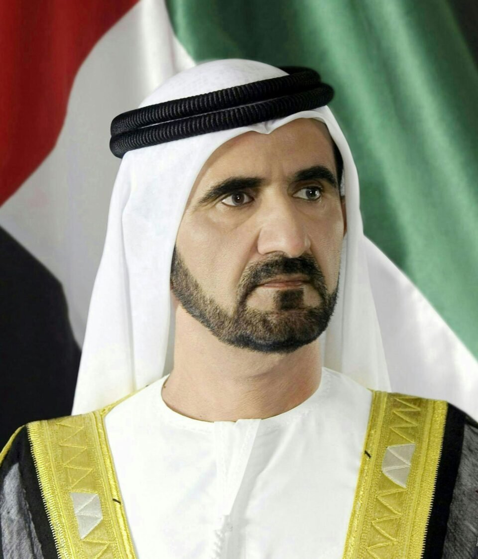 محمد بن راشد: برؤية وقيادة محمد بن زايد ستظل القوات المسلحة الحصن المنيع لوطن نهجه السلام وغايته الريادة