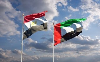 مصر تدين الاعتداءات الإيرانية على الإمارات وتجدد تضامنها الكامل معها