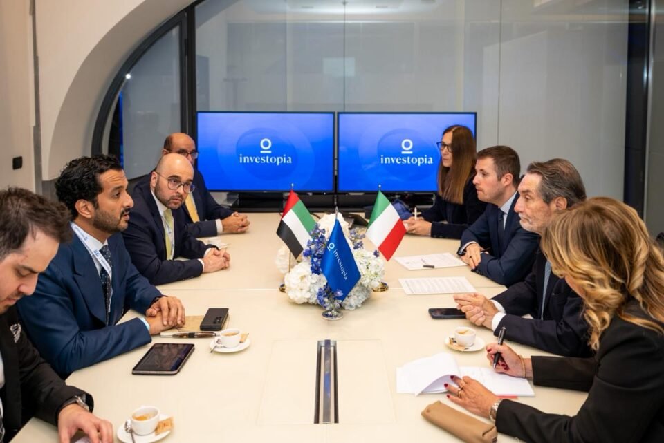 وزير الاقتصاد والسياحة يبحث مع مسؤولين في إيطاليا ومالطا فرص الشراكة بقطاعات الاقتصاد الجديد