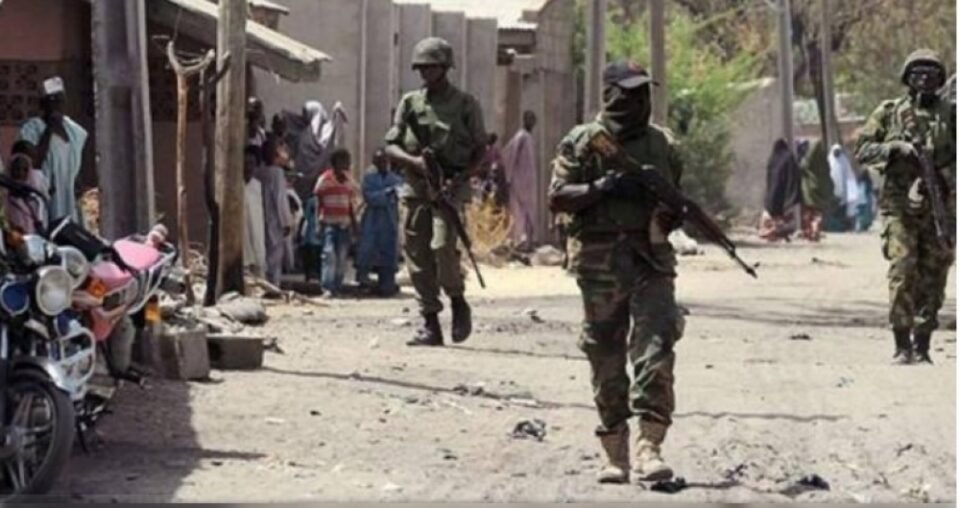 وسط سلسلة من أعمال العنف.. مسلحون يقتلون 30 شخصًا في نيجيريا