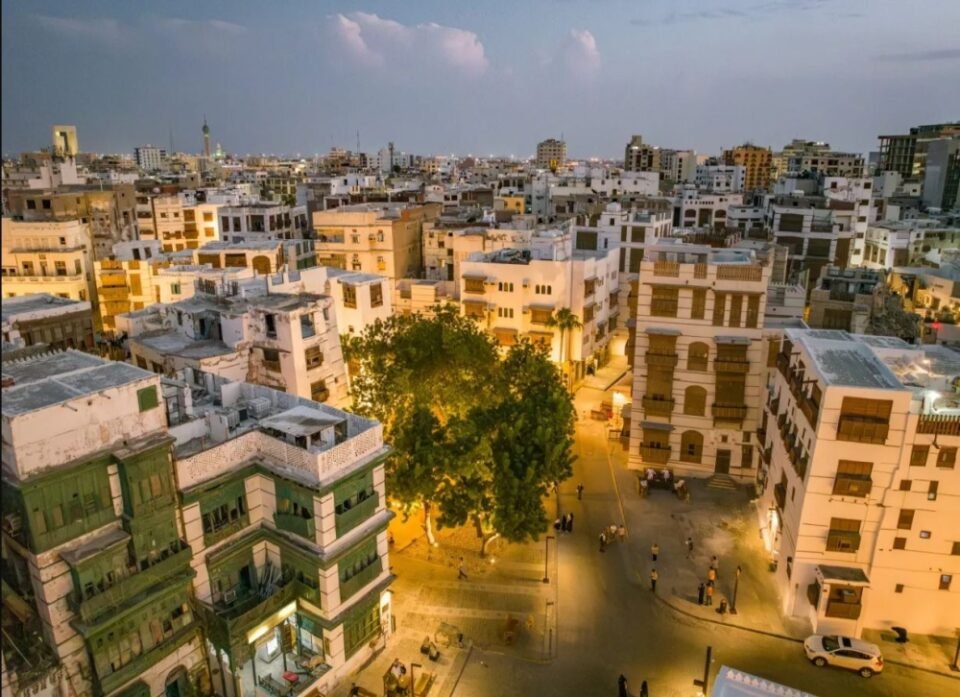 12.5 مليون زائر و10 آلاف وظيفة جديدة.. جدة التاريخية تكشف حصاد 2025