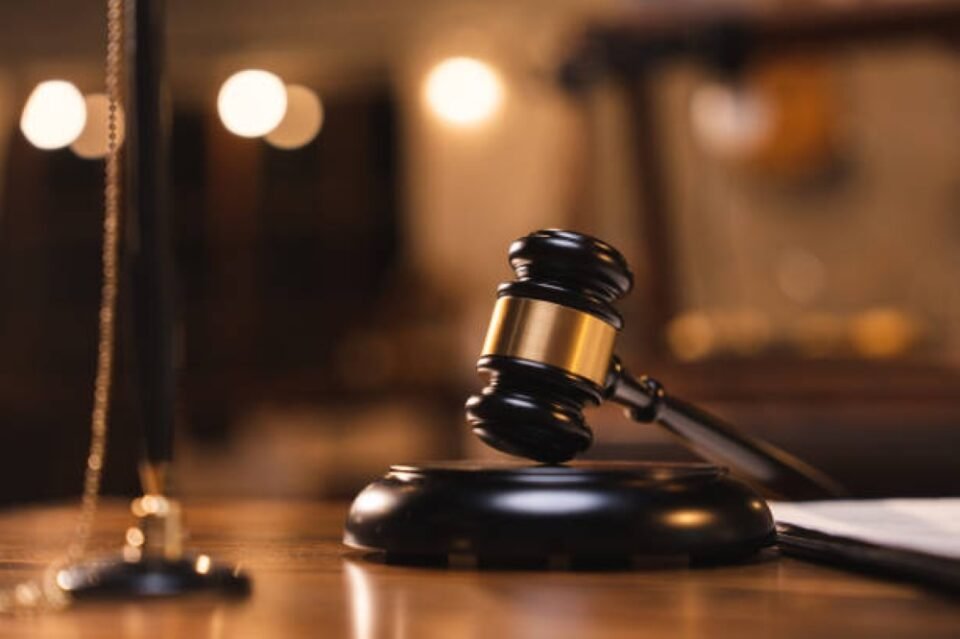 إخلال تعاقدي يكلف مالك حقوق بث رياضي 10 ملايين ريال