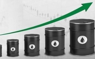 ارتفاع أسعار النفط بنحو 1% متأثرة بتطورات المنطقة وشح المعروض