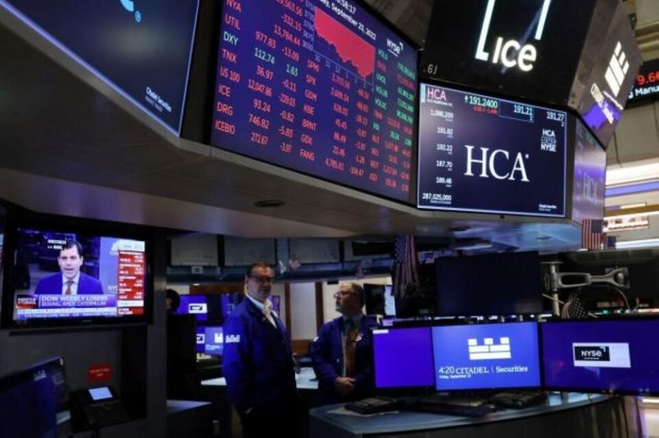 الأسهم الأوروبية تغلق تداولات الخميس على تباين