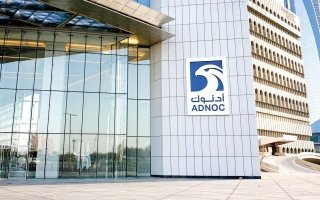 الأعلى للشؤون المالية والاقتصادية” يمنح أدنوك وشركاءها امتيازاً لتطوير الغطاء الغازي في حقل “باب