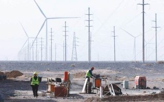 الاقتصاد الصيني يتحول نحو مبيعات أنظمة الطاقة البديلة والمركبات الكهربائية