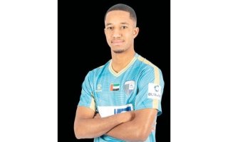 الجينات قادتني إلى كرة القدم.. ووالدي داعمي الأول