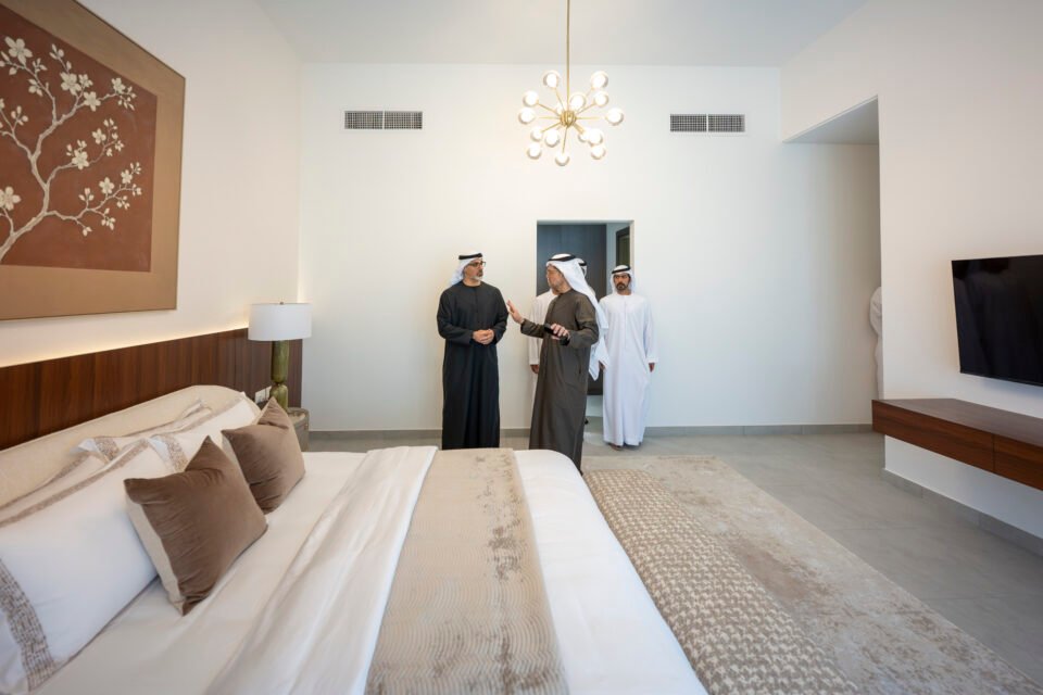 خالد بن محمد بن زايد يدشن مشروع السمحة السكني بتكلفة إجمالية تصل قيمتها إلى 738 مليون درهم