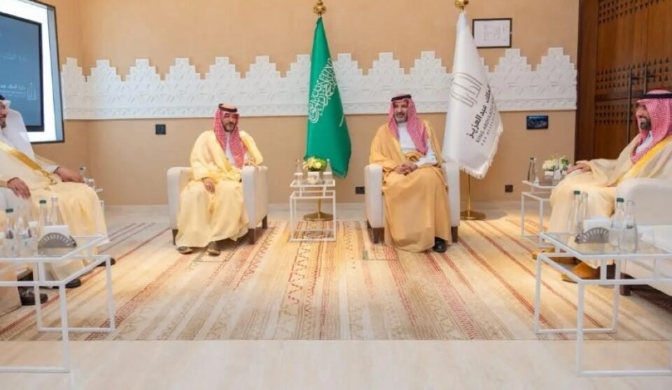 دارة الملك عبدالعزيز تتسلم أكثر من 50 ألف وثيقة تاريخية