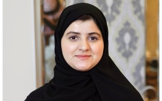 عائشة البنا تحقق «صفر عودة للجريمة».. وتحصد جائزة «دبي للجودة»