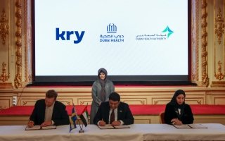 لطيفة بنت محمد تشهد توقيع اتفاقية بين هيئة الصحة في دبي و”دبي الصحية” وشركة “كراي”