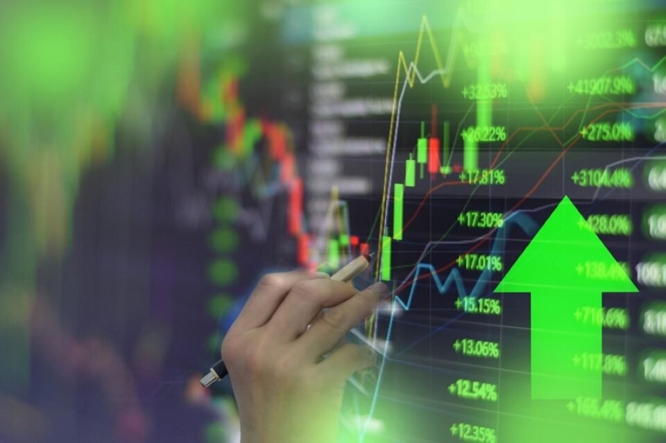 مؤشر سوق الأسهم السعودية يغلق مرتفعا 0.6% اليوم الأحد