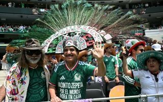 مباراة المكسيك وجنوب إفريقيا تتصدر الحضور الجماهيري في المونديال.. ومواجهة المغرب ضمن الأكثر مشاهدة