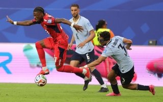 منتخب الرأس الأخضر يواصل مغامرته في المونديال ويفرض التعادل على أوروجواي
