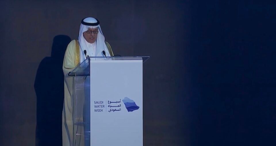 وزير البيئة: إنتاج المياه المحلاة ارتفع إلى 16 مليون متر مكعب يوميًا
